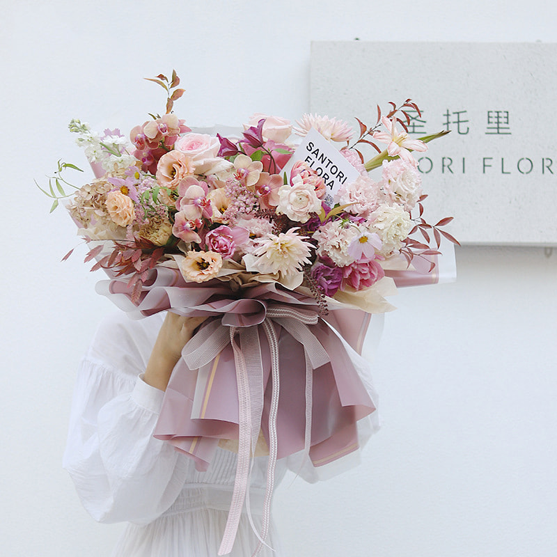MYHC-61 Bordo bianco con pellicola opaca con bordo dorato Carta da regalo con fiori opachi