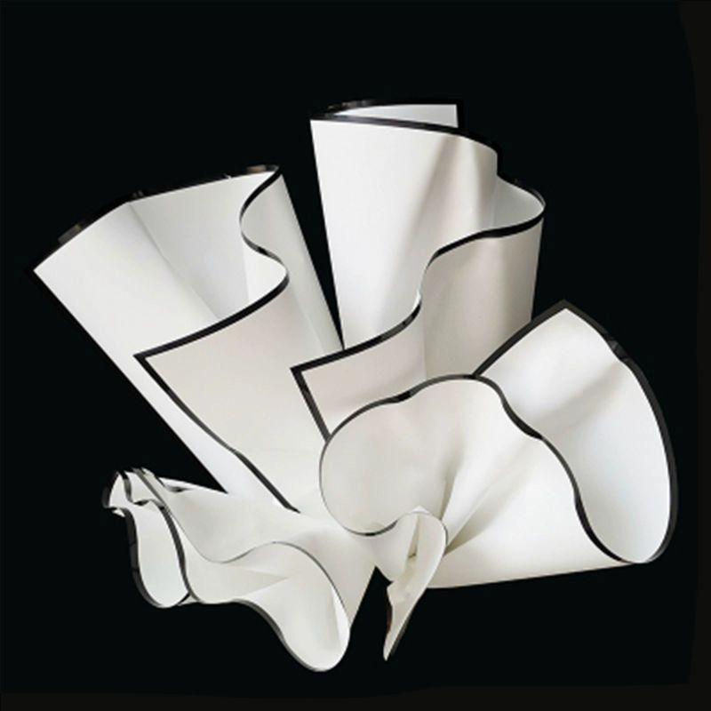 MYHC-69 Carta da imballaggio per fiori impermeabile con pellicola opaca nobile in bianco e nero (BOPP).