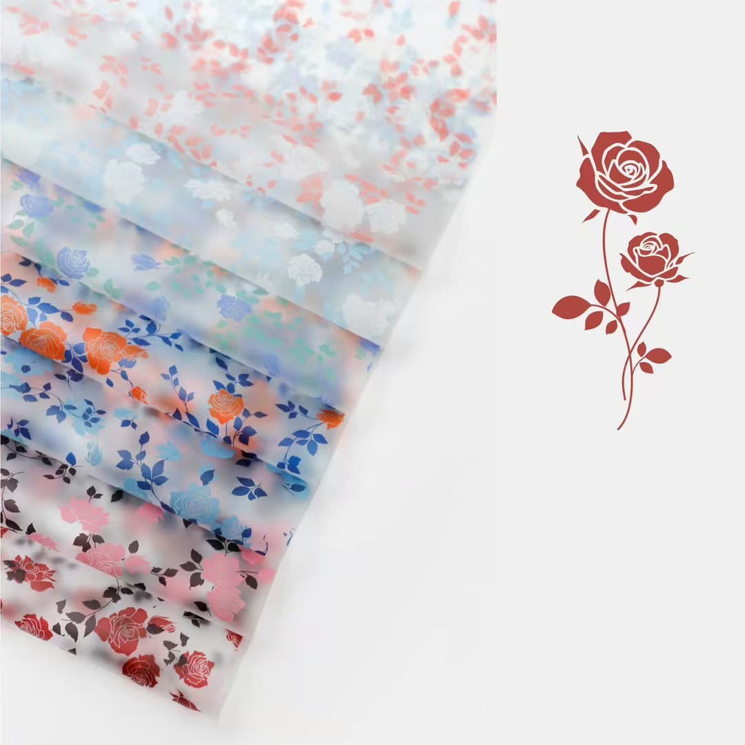 MYHC-79 Pellicola per imballaggio di fiori trasparente, bicolore, con stampa di rose