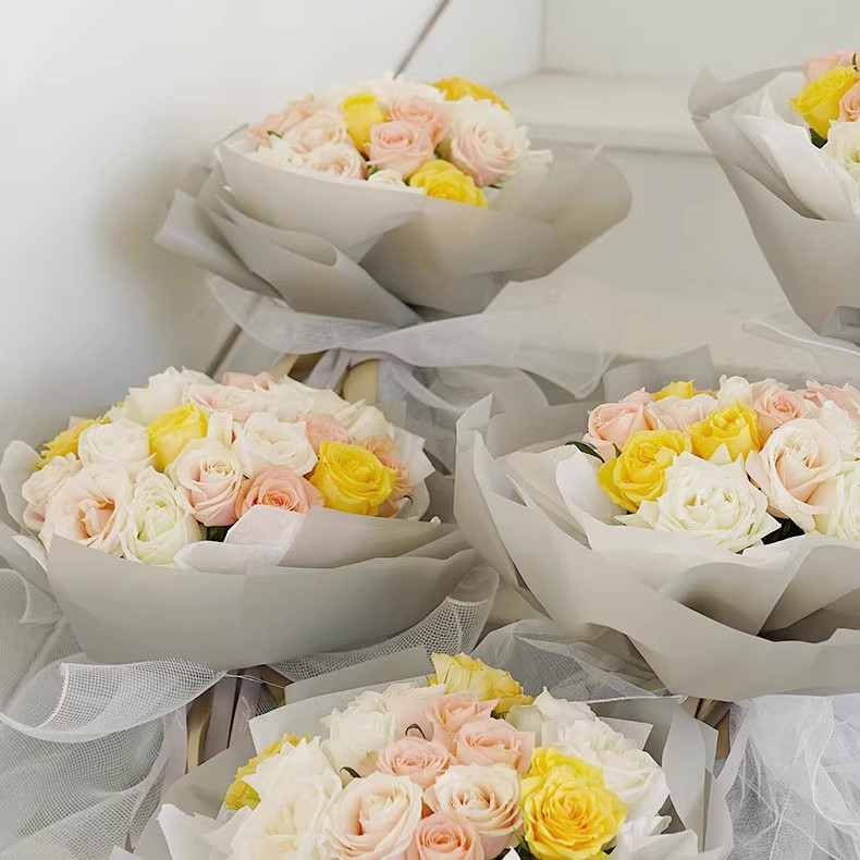 Carta da regalo per fiori traslucidi in tinta unita opaca