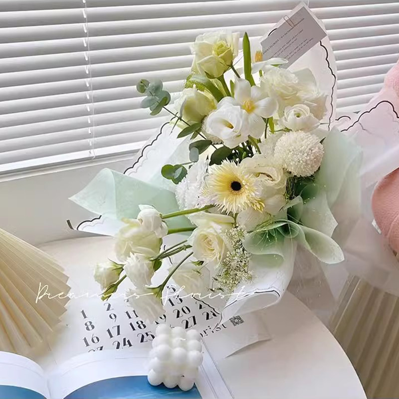 Carta da regalo per fiori in pellicola di gelatina di petali