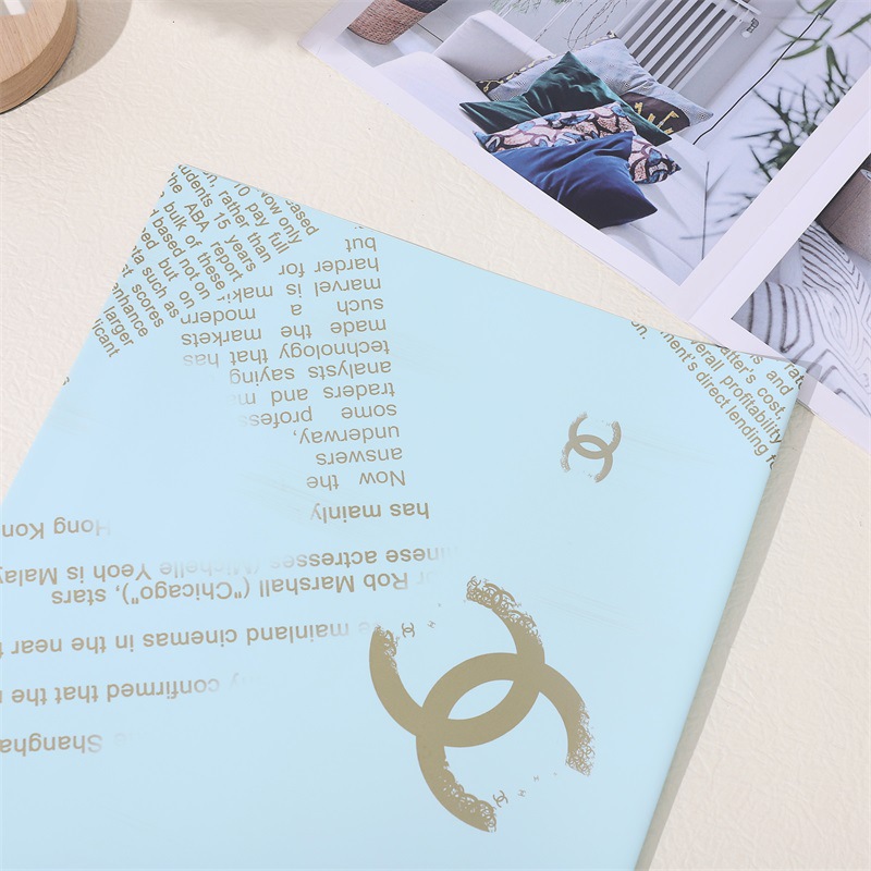 Carta da regalo marca Chanel