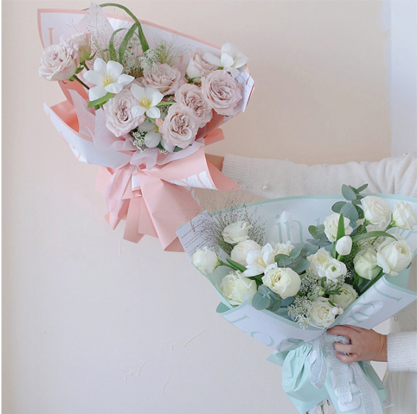 Carta da regalo spessa per bouquet con parole artistiche
