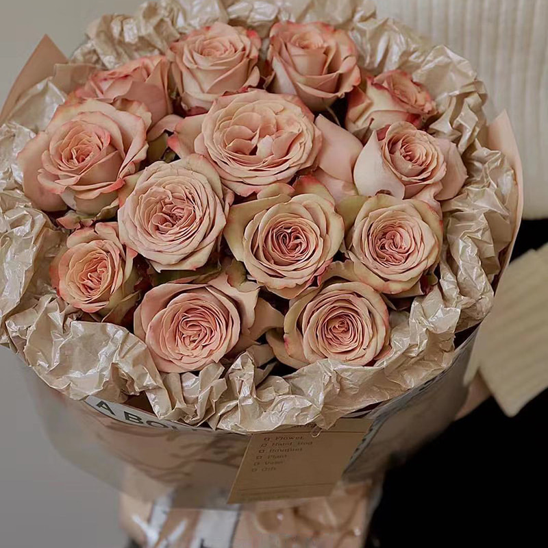 Carta da regalo per fiori di marca Hera in una varietà di colori