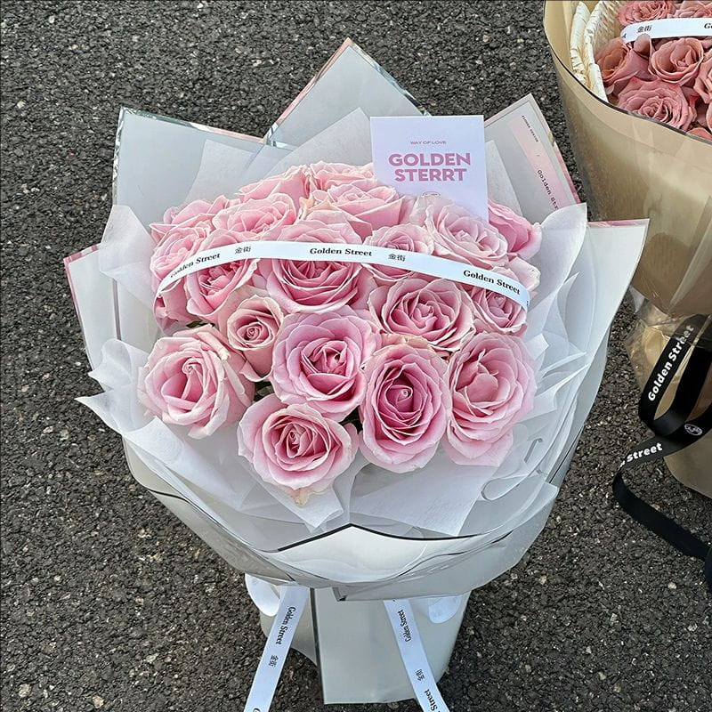 Carta da regalo per fiori con film lucido all'acqua agli ioni d'argento