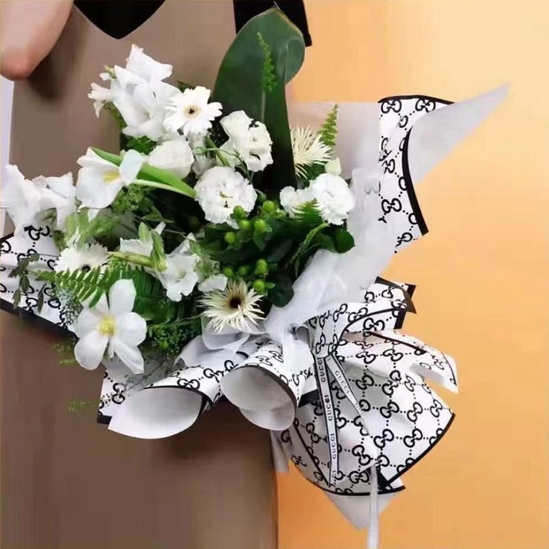 Carta da regalo G-Flower alla moda