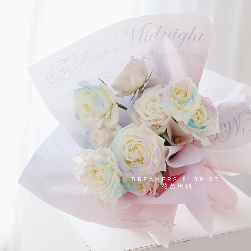 Carta da regalo per bouquet con stampa sfumata